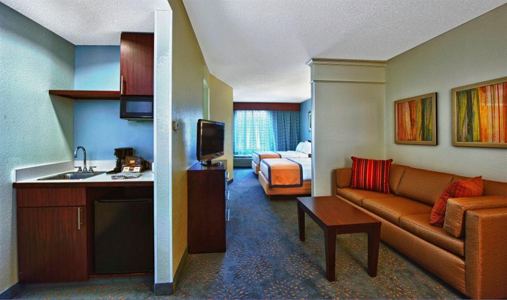 Springhill Suites Manchester-Boston Regional Airport Room photo